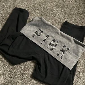 PINK Victoria secrets yoga pants cropped